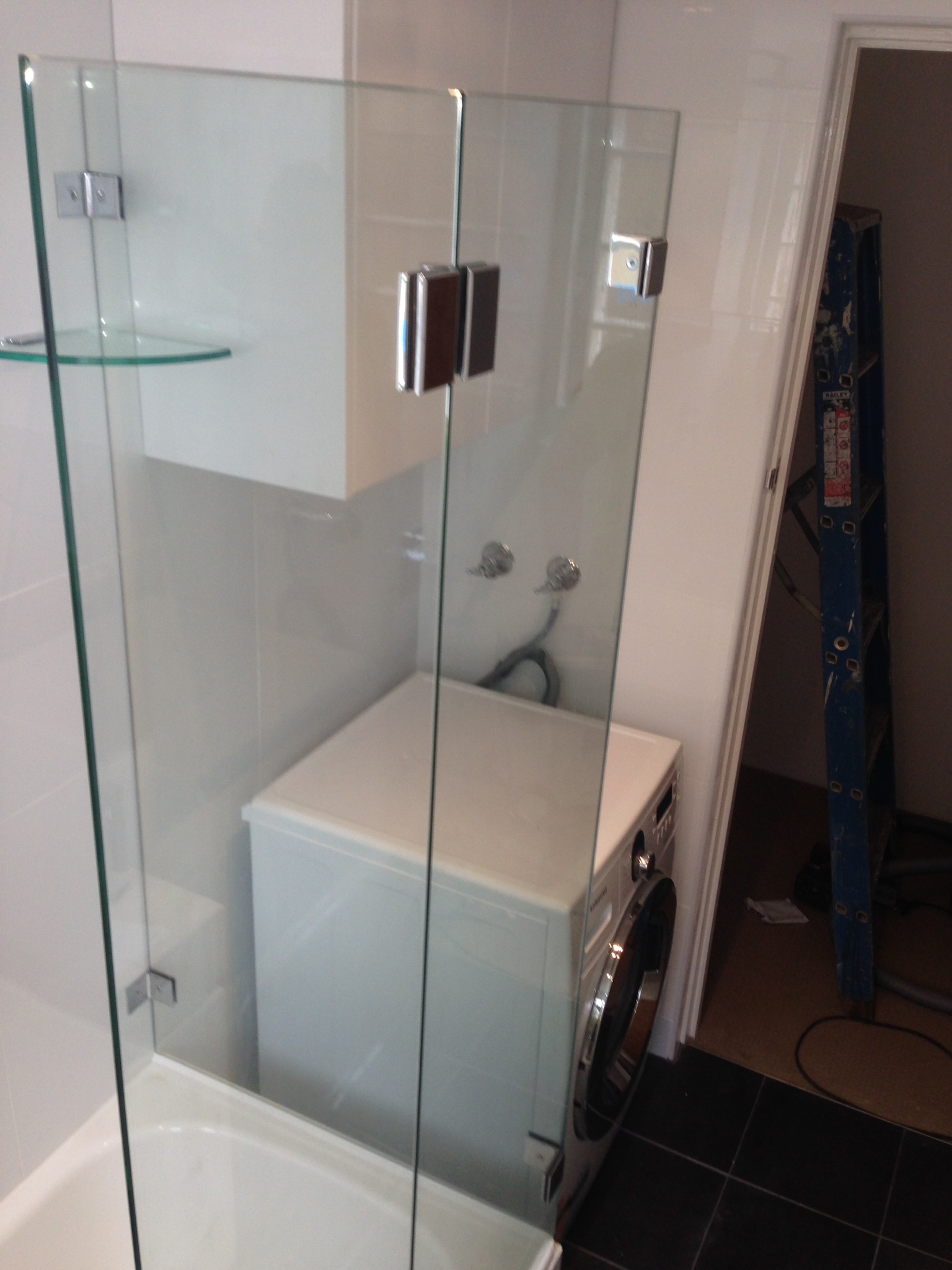 Frameless Shower Screen on Bath
